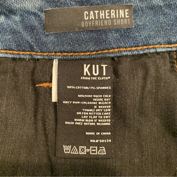Kut from the Kloth Catherine Boyfriend Jean Shorts Size 8 Cuffed Distressed - Picture 3 of 16